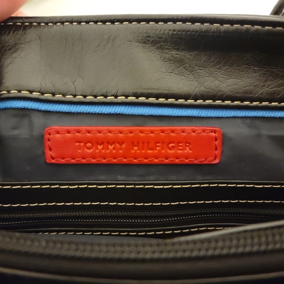 Tommy Hilfiger bag - Picture 4 of 6
